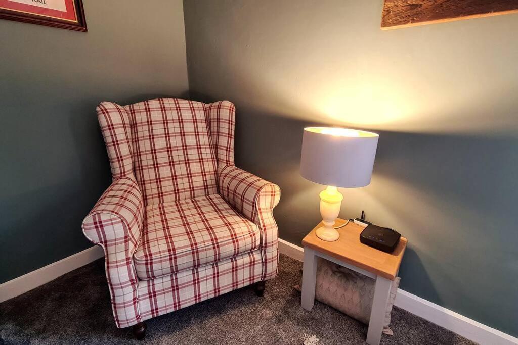 Gorgeous Two Bedroom House In Ely Exteriér fotografie